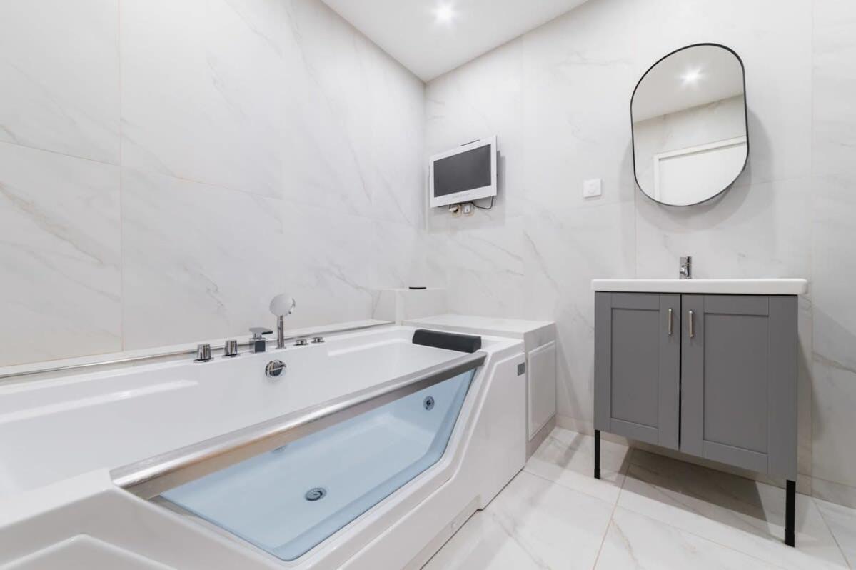 Appartment Cosy Et Agreable Avec Sauna - 4P - Flat-Guest باريس المظهر الخارجي الصورة